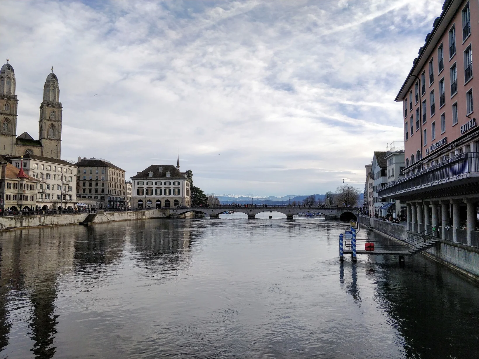 Test-Bild: Blick auf das Stadtzentrum von Zürich