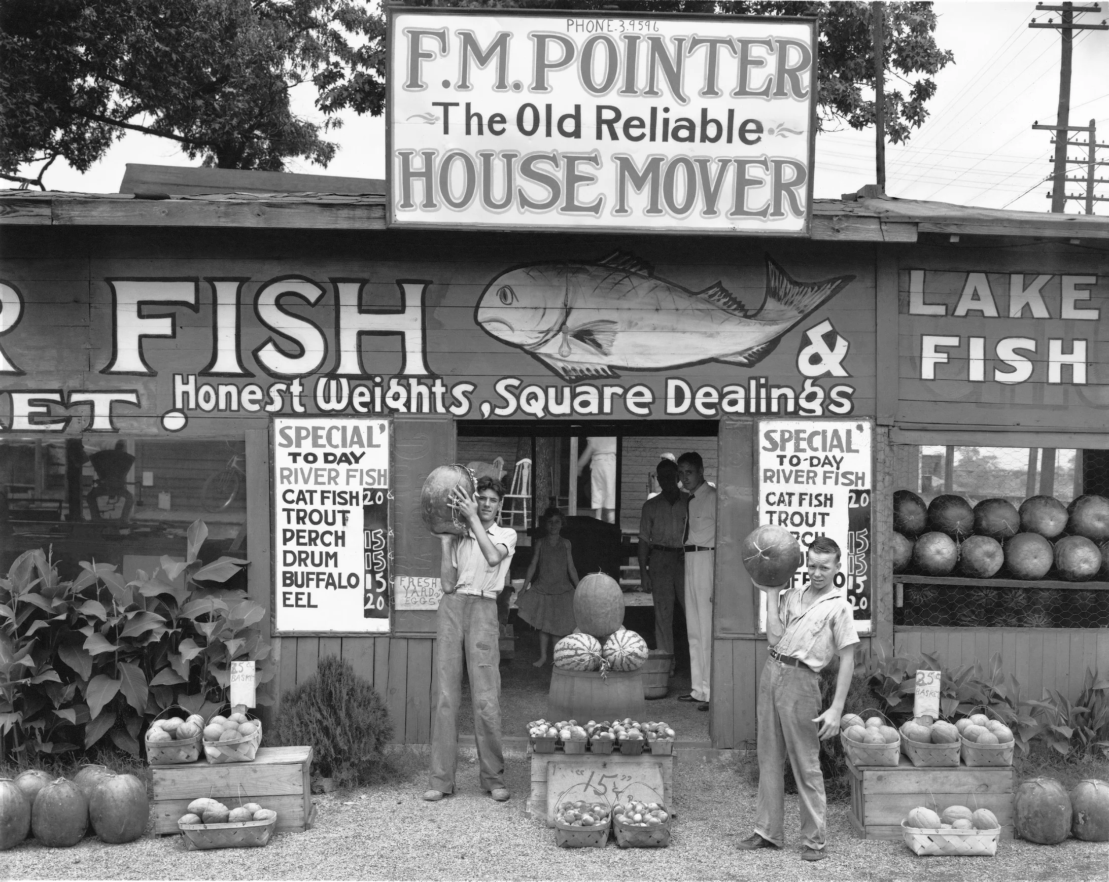 Walker Evans, Alabama, July-August, 1936, © Walker Evans