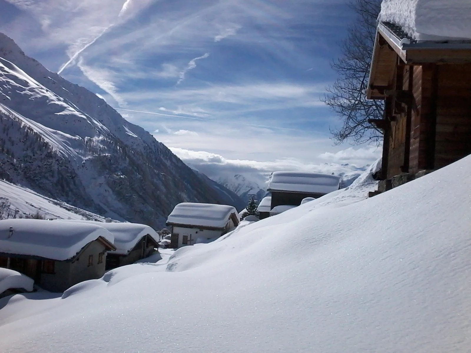 Weiler Guggisstafel im Lötschental (Foto: Helmut Scheben)