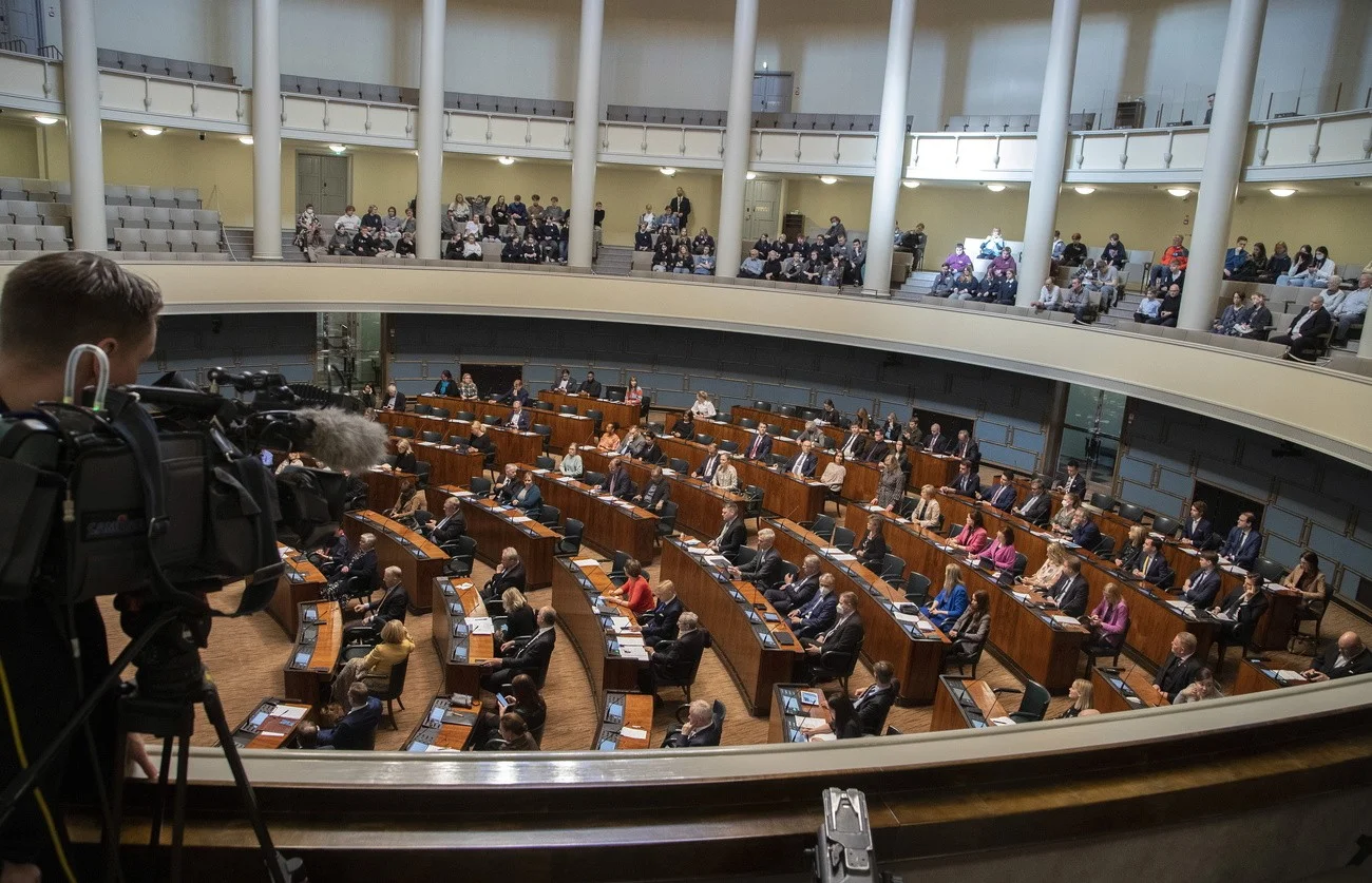 Finnland, Parlament