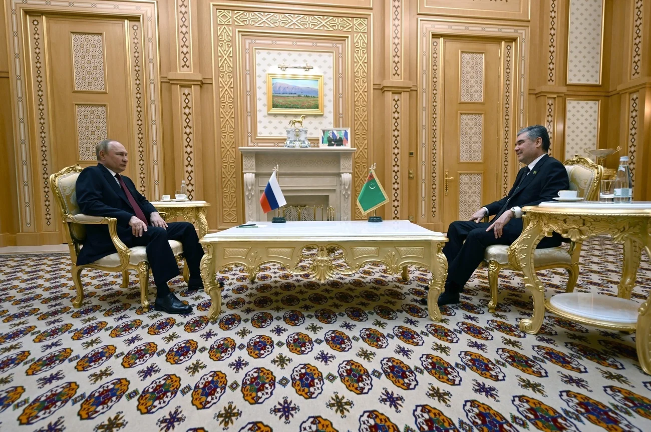 Putin in Turkmenistan