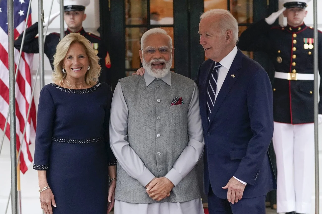 Modi, Jill und Joe Biden