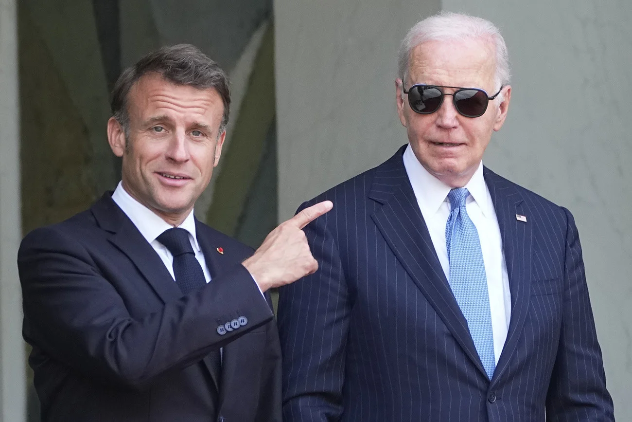 Macron, Biden