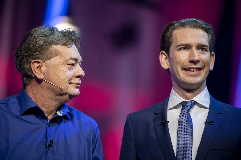 Grünen-Chef Werner Kogler mit Sebastian Kurz (Foto: Keystone/EPA/Christian Bruna)