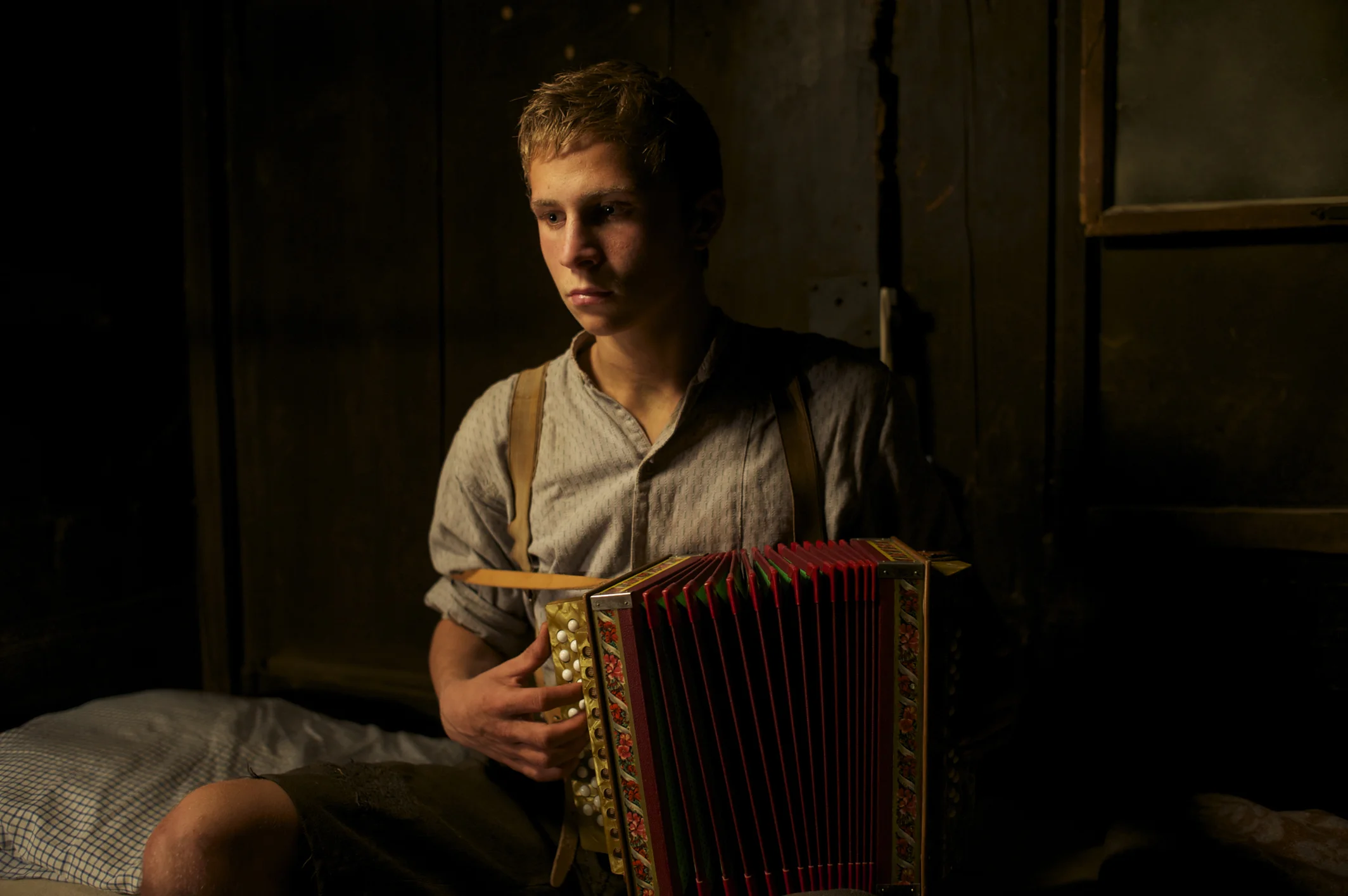 "Der Verdingbub", ein Film von Markus Imboden. Max Hubacher in der Rolle des Verdingbuben "Max"