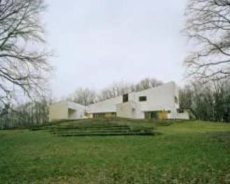 Armin Linke, 2014: Maison Louis Carré, Bazoches-sur-Guyonne, Frankreich, Alvar Aalto, (1956–1959, 1961–1963) © Armin Linke /2014, Pro Litteris, Zürich