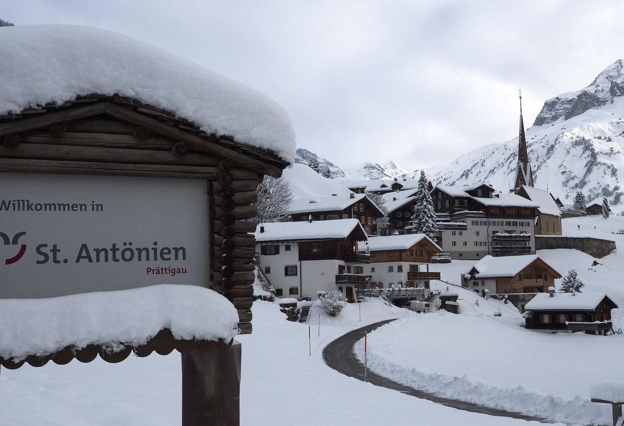 Ortseingang St. Antönien (Foto: Jann Lampert/naturpracht.ch)