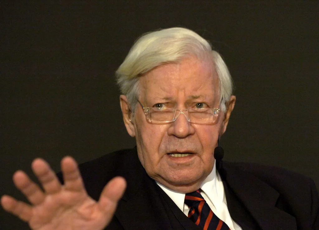 Helmut Schmidt (1918-2015) am 1. Oktober 2005 an der Universität St. Gallen (Foto: Keystone, Regina Kuehne)