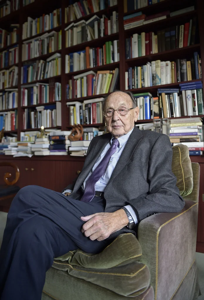 Hans-Dietrich Genscher am 6. November 2014 in seinem Haus in Wachtberg (Foto: KeystoneAP/Martin Meissner)
