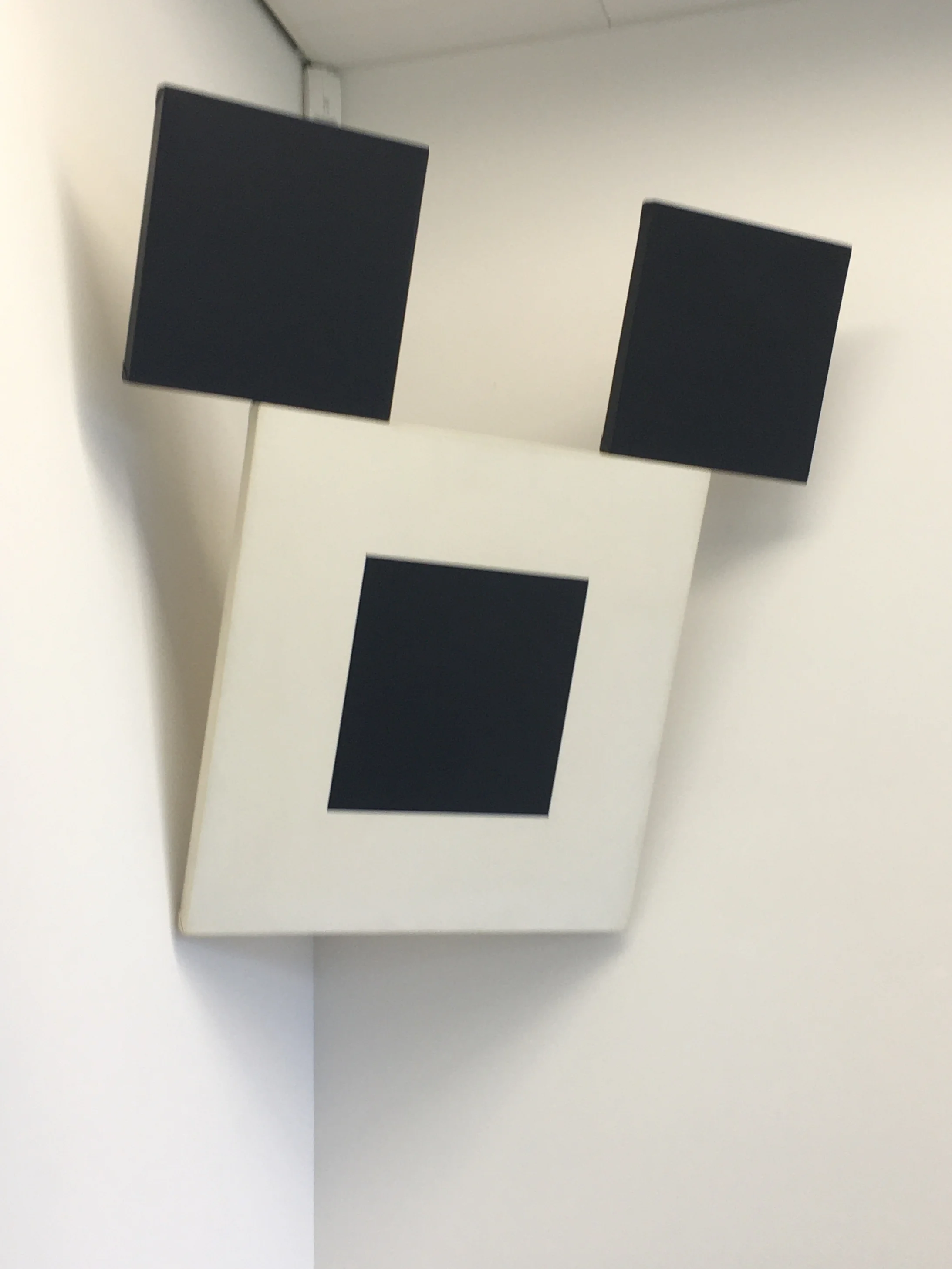 Anton Bruhin: Suprematistischer Mikey, Acryl auf Leinwand, 1987 (Foto: J21)