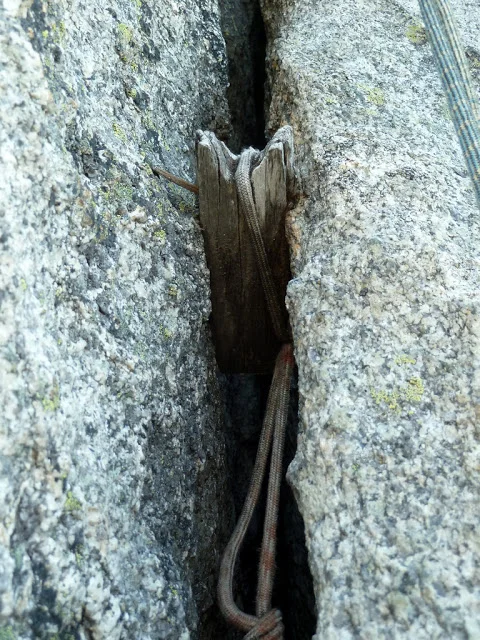 Holzkeile waren die üblichen Klemmgeräte bis in die sechziger Jahre