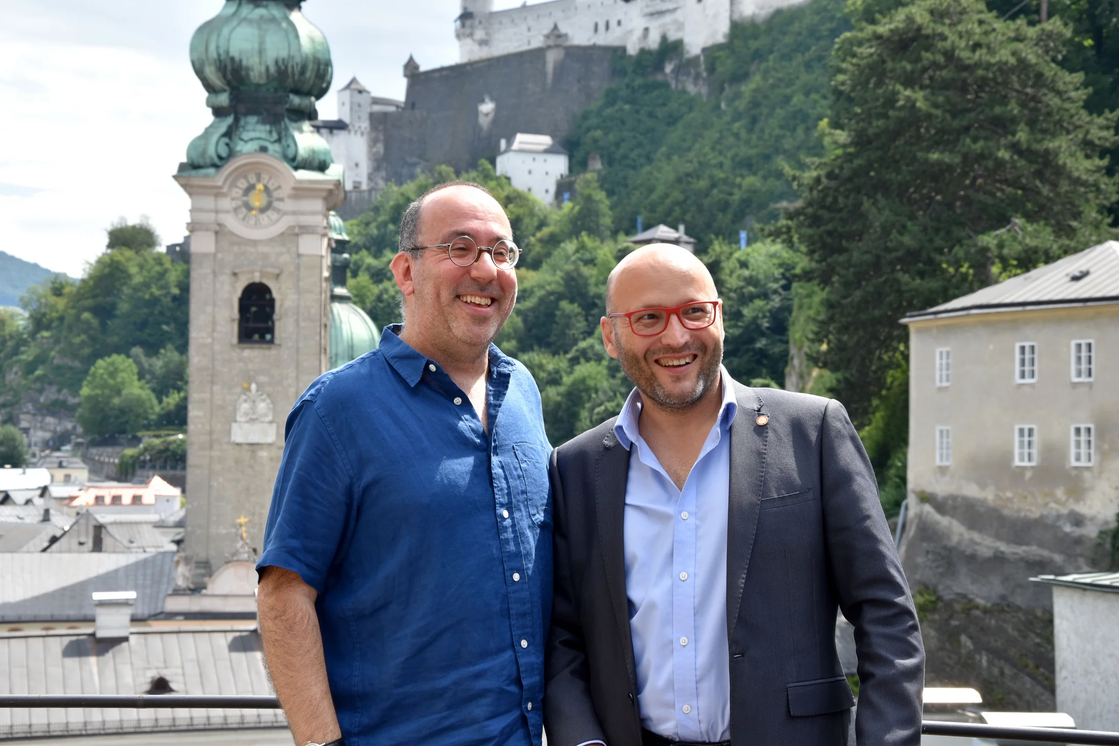 Regisseur Barrie Kosky (links) und Dirigent Enrique Mazzola: ein bisschen Spass muss sein Foto © SF Anne Zeuner