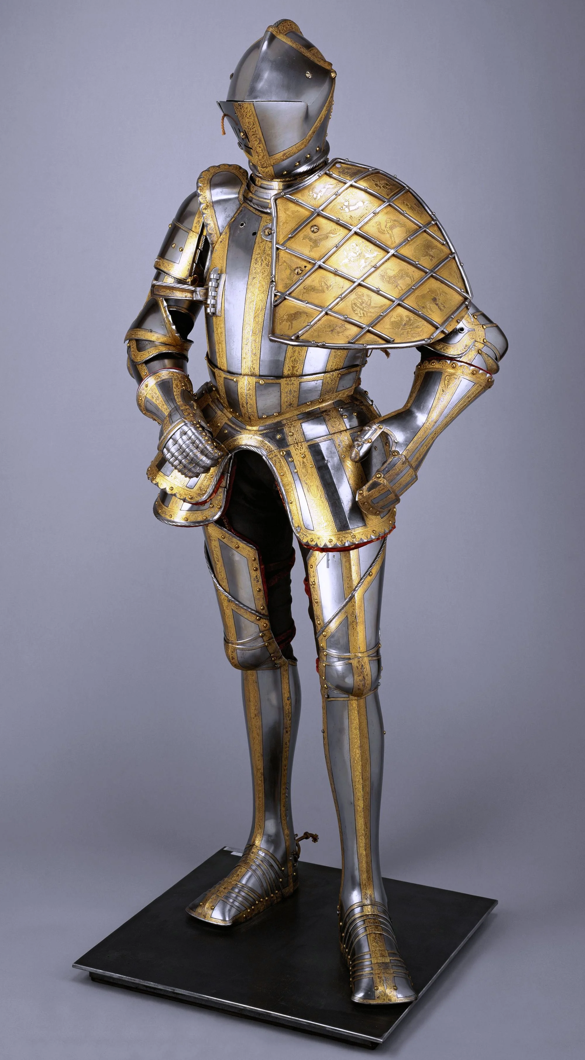 Königs-Garnitur von Kaiser Maximilian II. (1527-1576)
© Kunsthistorisches Museum Wien, Hofjagd- und Rüstkammer
