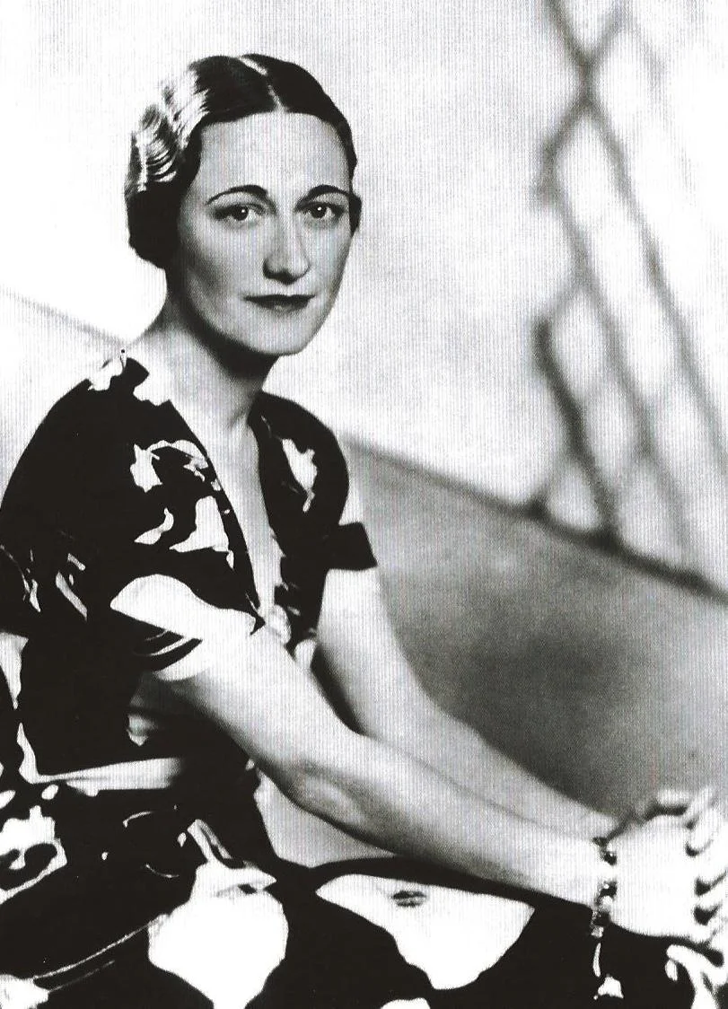 Wallis Simpson, retouchiert. Fotograf  unbekannt. Aus: "Alexis Schwarzenbach, Königliche  Träume".